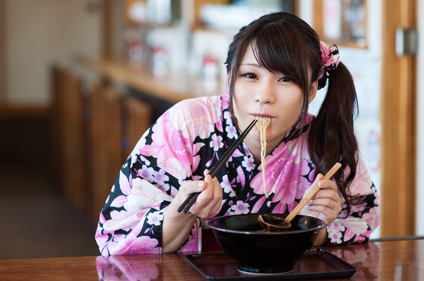 6 Interesting Social Norms In Japan – Wowsabi
